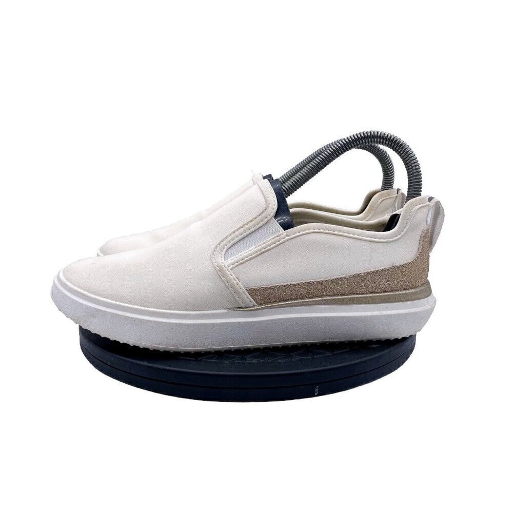 Rocket Dog Womens Beckign White Slip-On Sneakers Shoes size 7